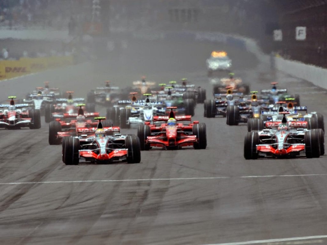 Foto de 17 de Junho de 2007, GP dos Estados Unidos 2007 – A dobradinha entre McLaren e Ferrari – Dia 27 de 365 dias dos mais importantes da história do Automobilismo
