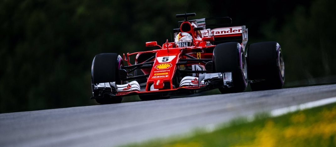 Foto de FP3- Vettel quebra recorde de Hamilton e McLaren segue com problemas