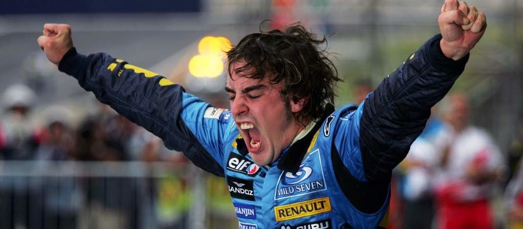 Foto de Nanín conquista o seu primeiro título no GP do Brasil, quebrando a era Schumacher