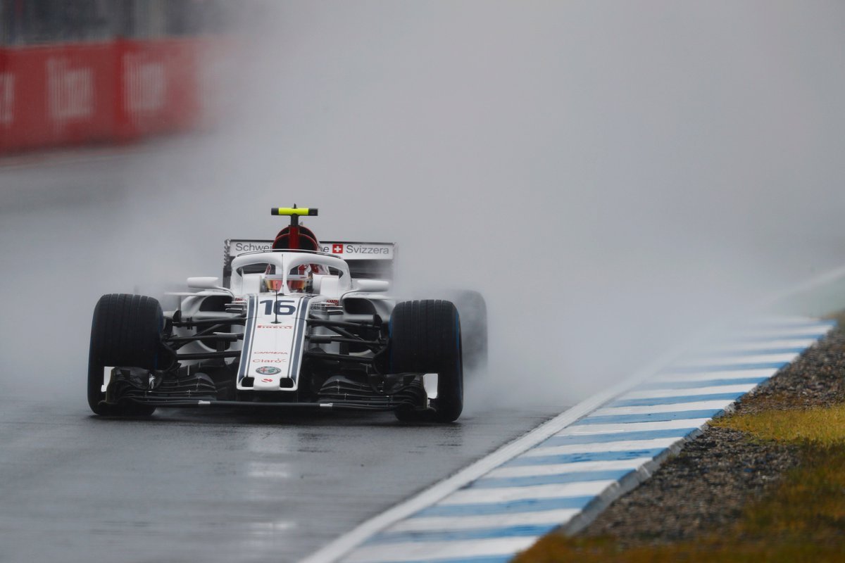 Foto de TL3 Alemanha – Chuva forte atrapalha a sessão, mas Sauber coloca os seus dois carros na ponta