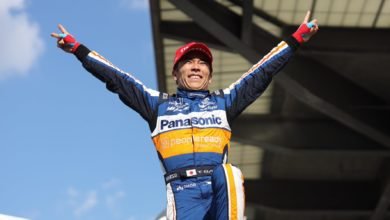 Foto de Takuma Sato desbanca Scott Dixon e vence a Indy 500 pela segunda vez