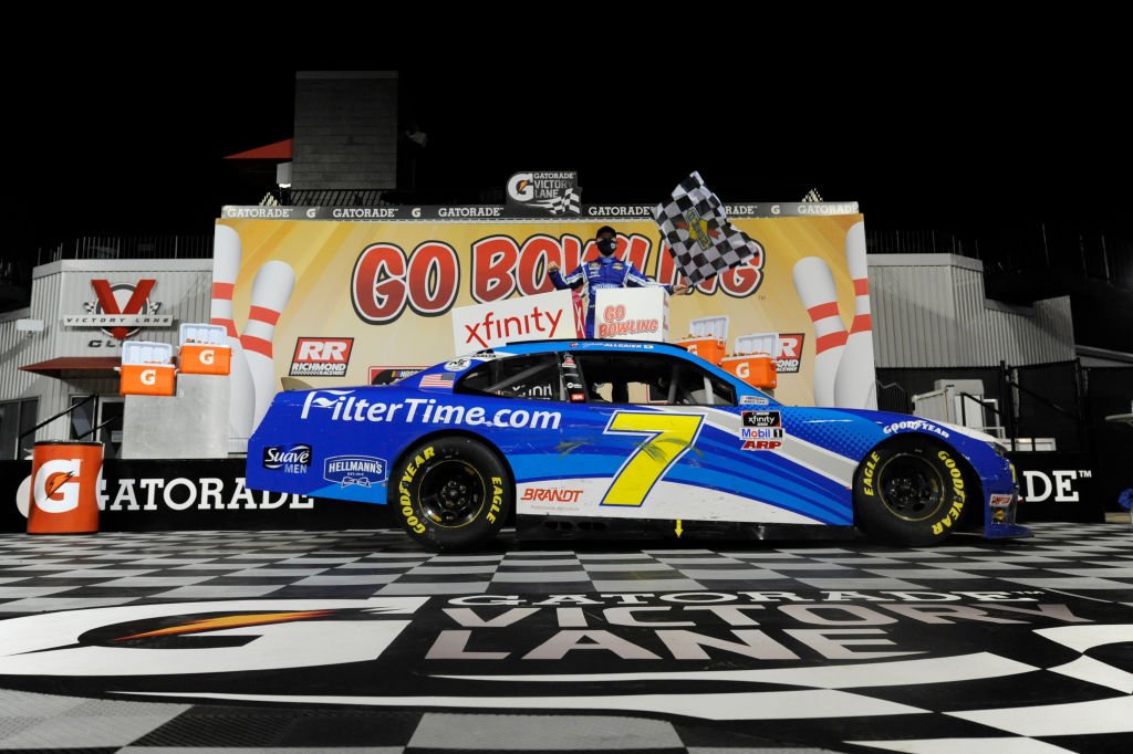 A primeira vitória no fim de semana veio em um carro azul (Jared C. Tilton - Getty Images)
