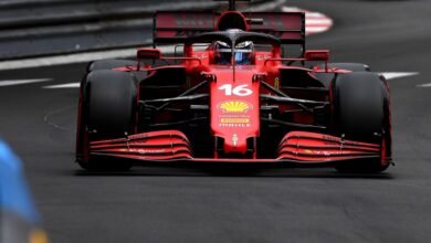 Foto de Charles Leclerc crava pole em Mônaco, com grande destaque para o desempenho da Ferrari