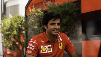 Foto de Campeão? Carlos Sainz busca título na Fórmula 1 com a Ferrari